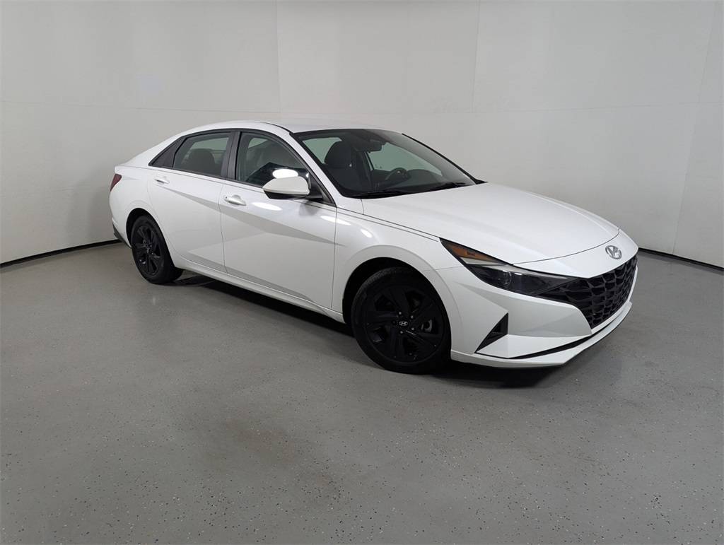 2022 Hyundai Elantra SEL — Sedan — 28,606 mi — Lake Park, FL