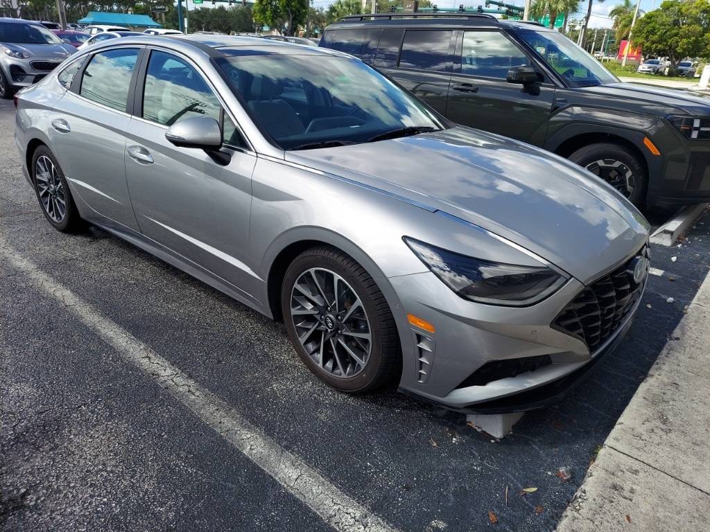 2020 Hyundai Sonata Limited — Sedan — 59,700 mi — Lake Park, FL