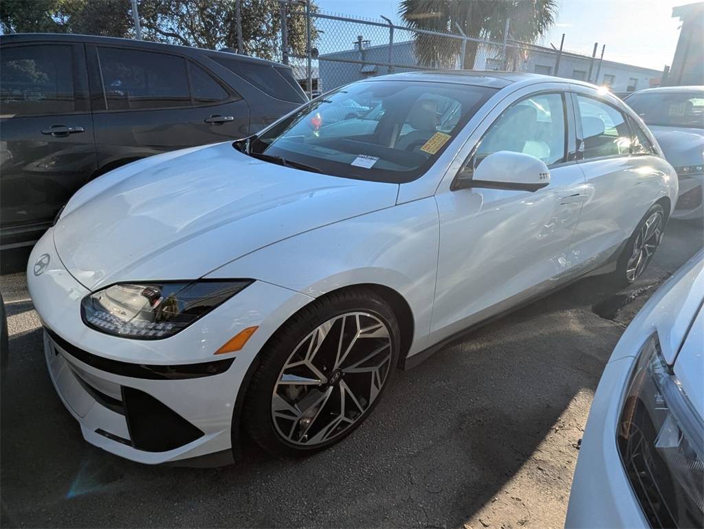 2023 Hyundai IONIQ 6 Limited — Sedan — 13,686 mi — Lake Park, FL