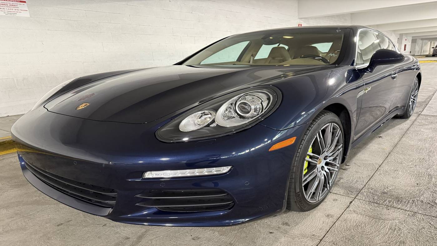 2015 Porsche Panamera S E-Hybrid