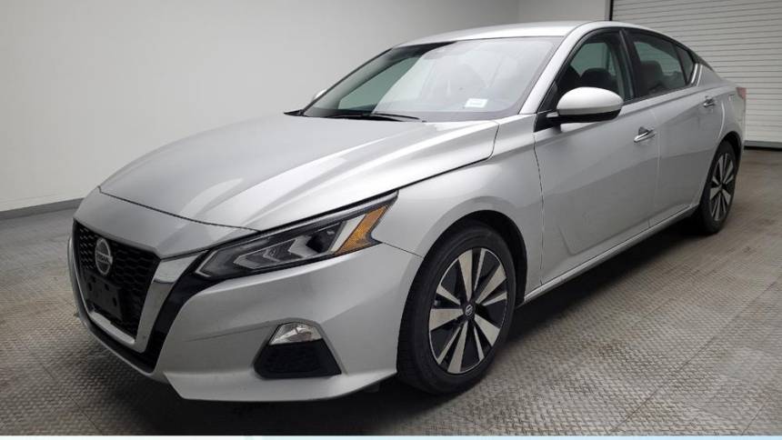 2022 Nissan Altima SV — Sedan — 62,061 mi — Taylor, MI