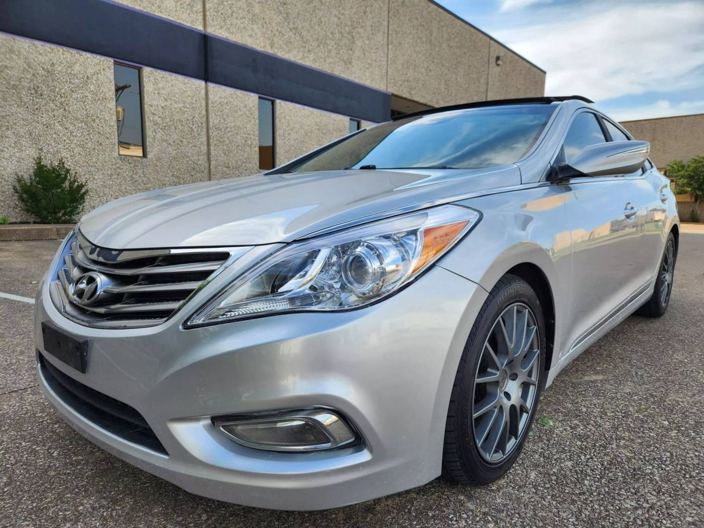 2013 Hyundai Azera Base — Sedan — 123,473 mi — Dallas, TX