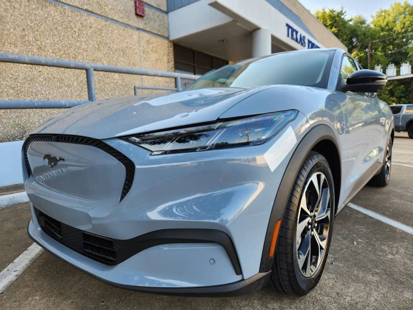 2025 Ford Mustang Mach-E Select — SUV — 6 mi — Dallas, TX