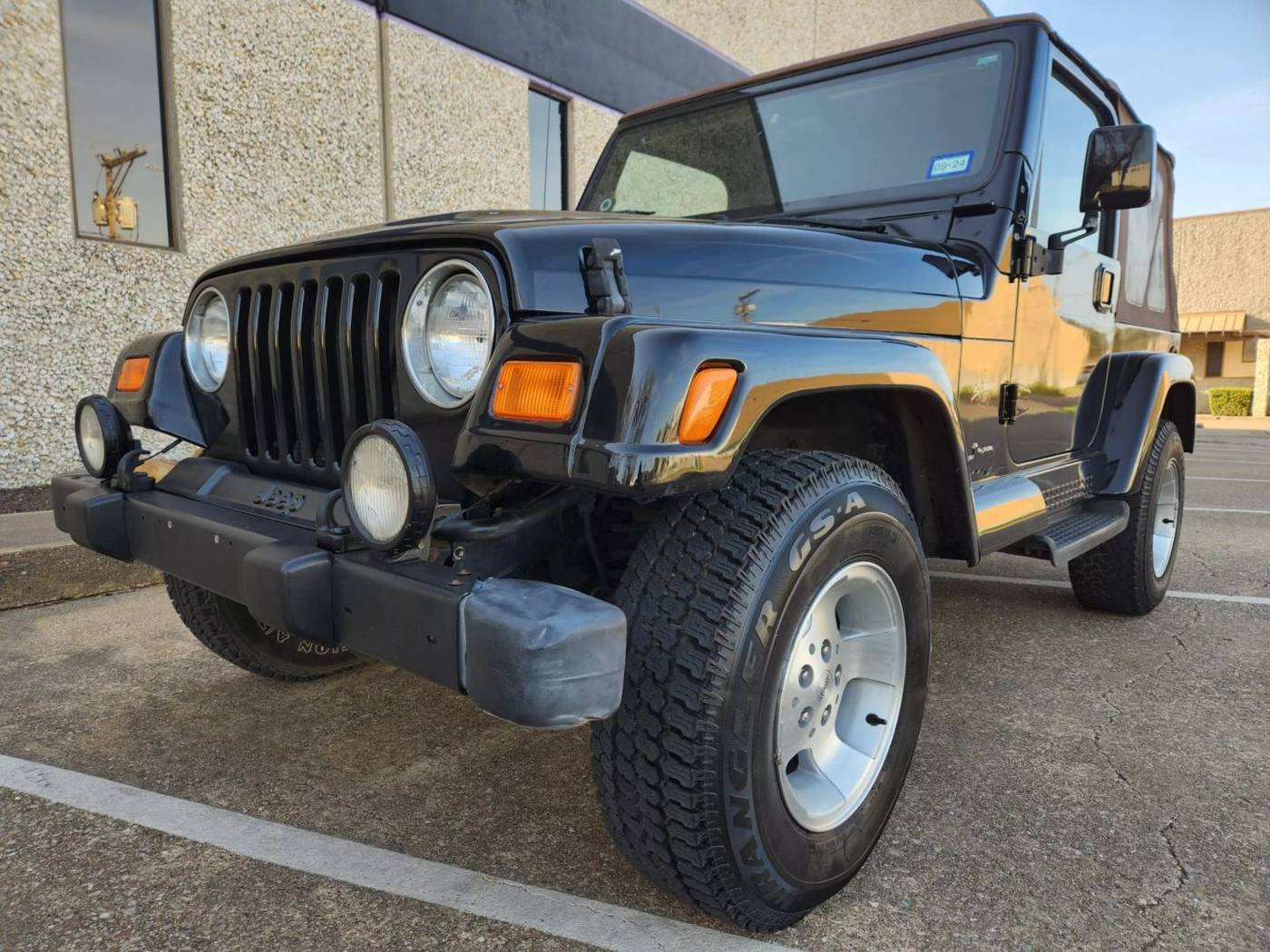 2000 Jeep Wrangler Sahara — SUV — 160,821 mi — Dallas, TX