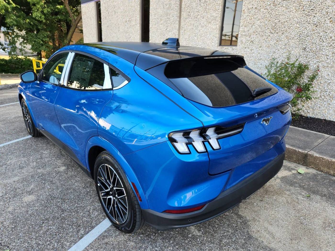 2025 Ford Mustang Mach-E Premium — SUV — 8 mi — Dallas, TX