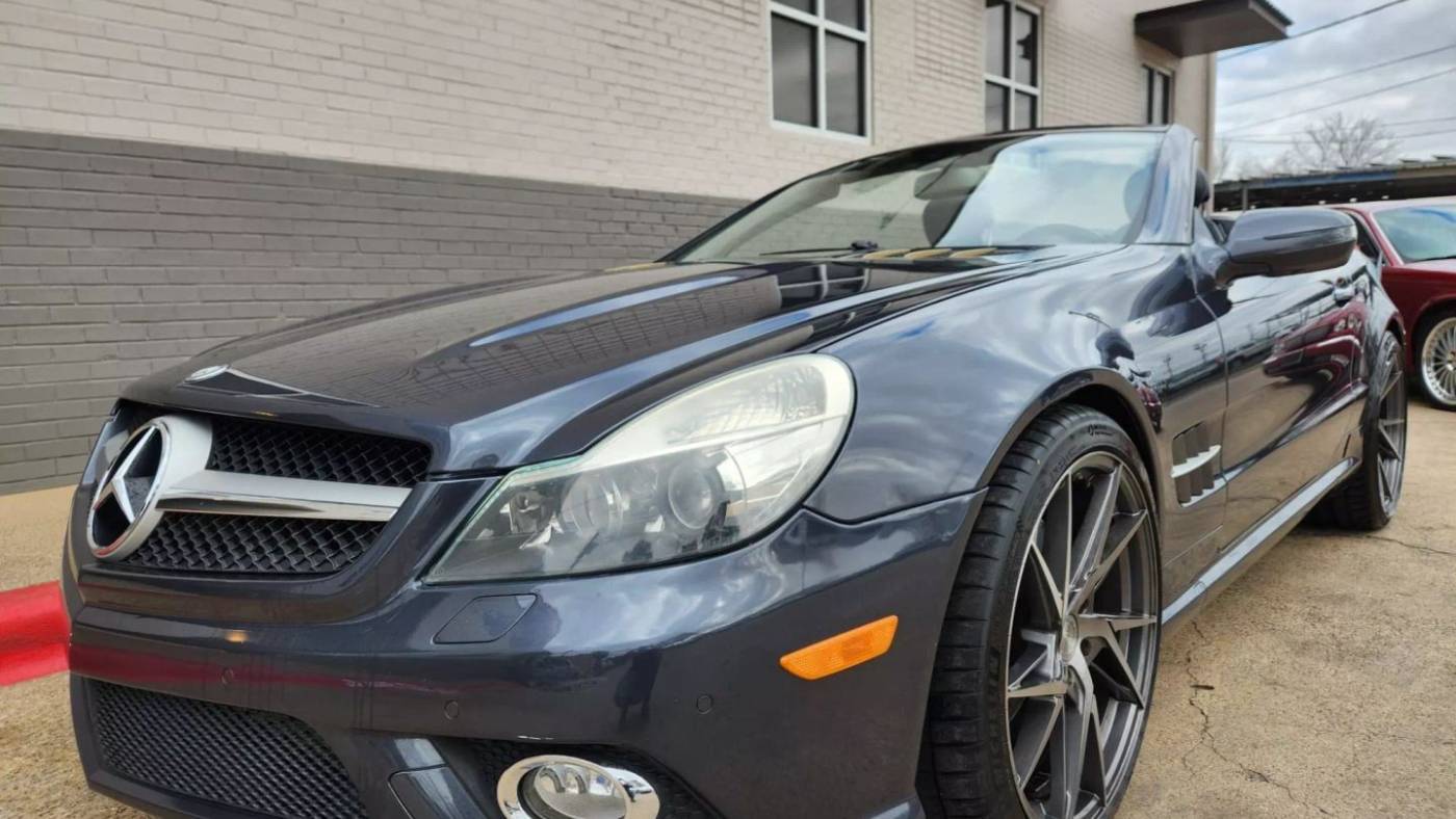 2009 Mercedes-Benz SL SL 550 — Convertible — 106,171 mi — Dallas, TX