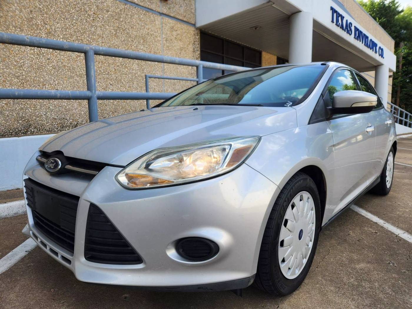 2014 Ford Focus SE — Sedan — 94,840 mi — Dallas, TX