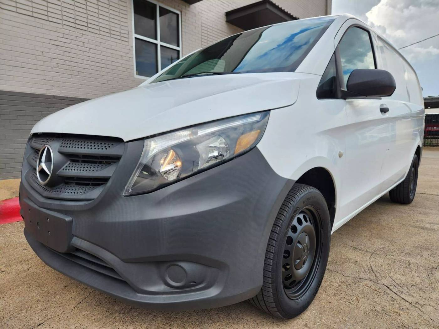 2017 Mercedes-Benz Metris Cargo Van Standard — Cargo Van — 56,341 mi — Dallas, TX