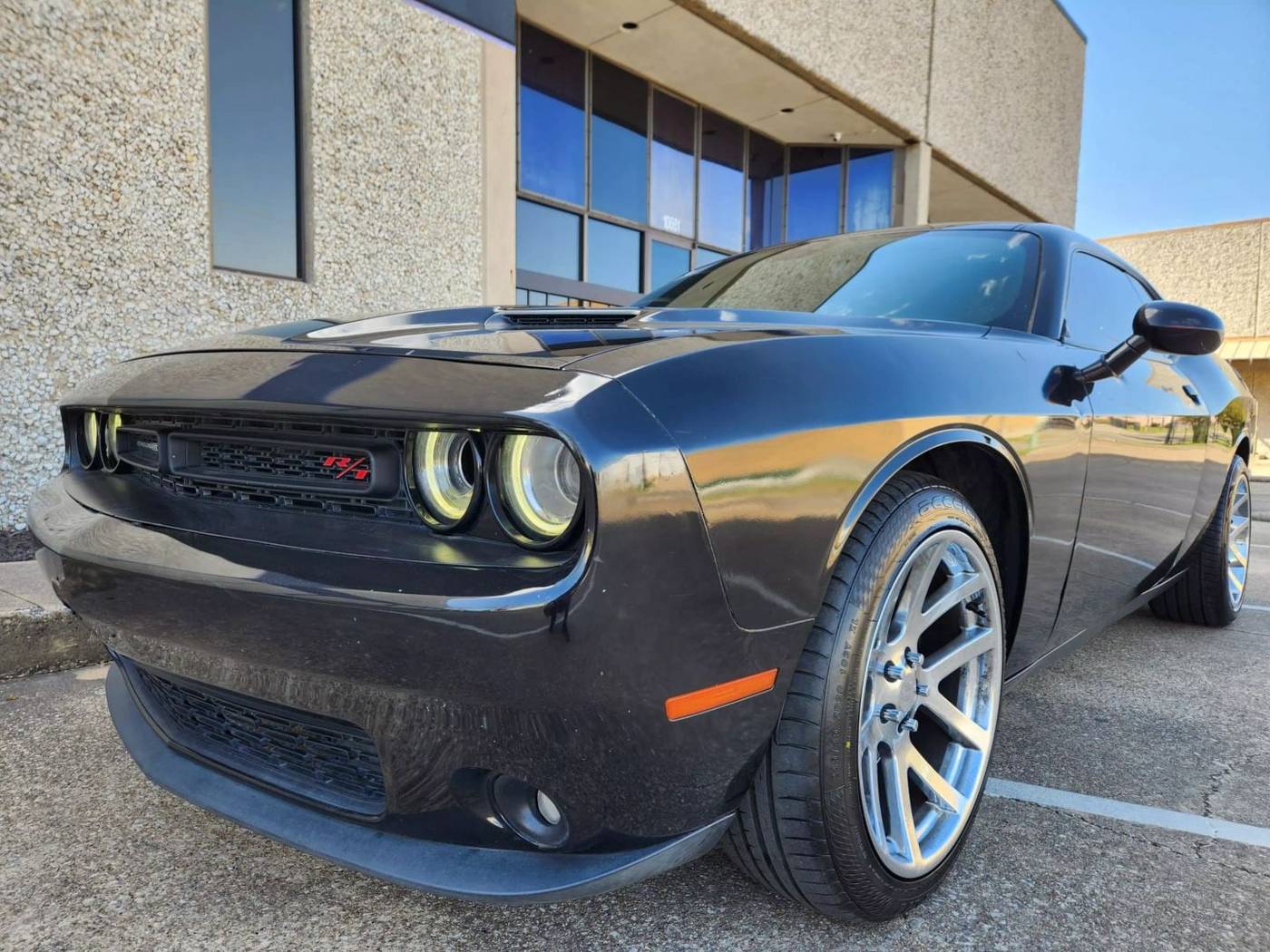 2017 Dodge Challenger R/T — Coupe — 102,724 mi — Dallas, TX
