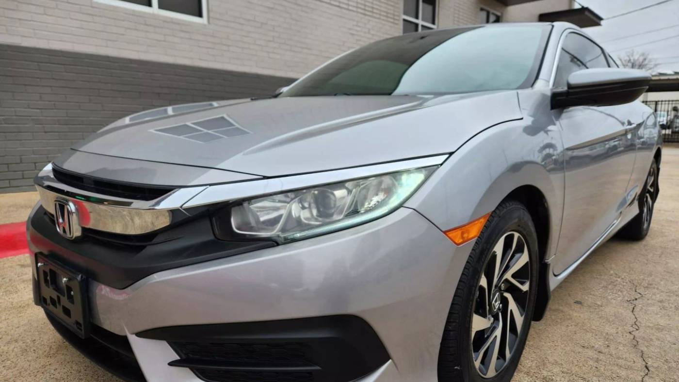 2017 Honda Civic LX — Coupe — 29,703 mi — Dallas, TX