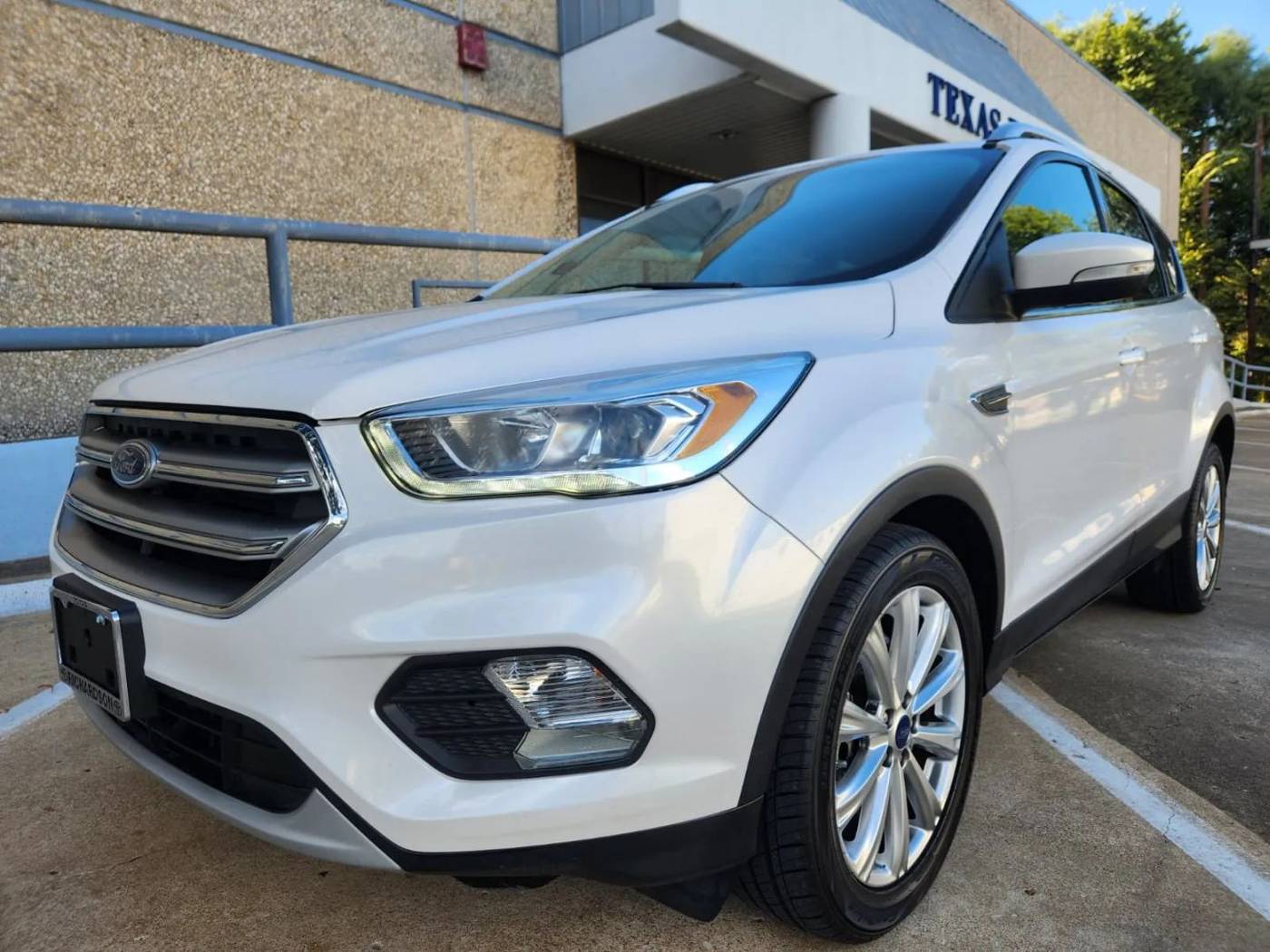 2017 Ford Escape Titanium — SUV — 89,501 mi — Dallas, TX