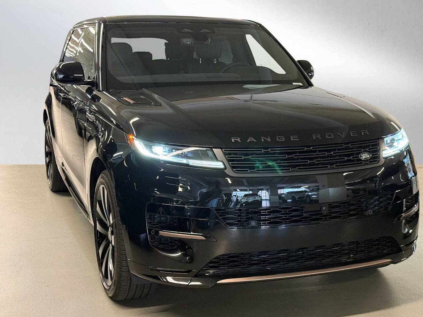 2025 Land Rover Range Rover Sport Dynamic SE — SUV — 5 mi — San Francisco, CA