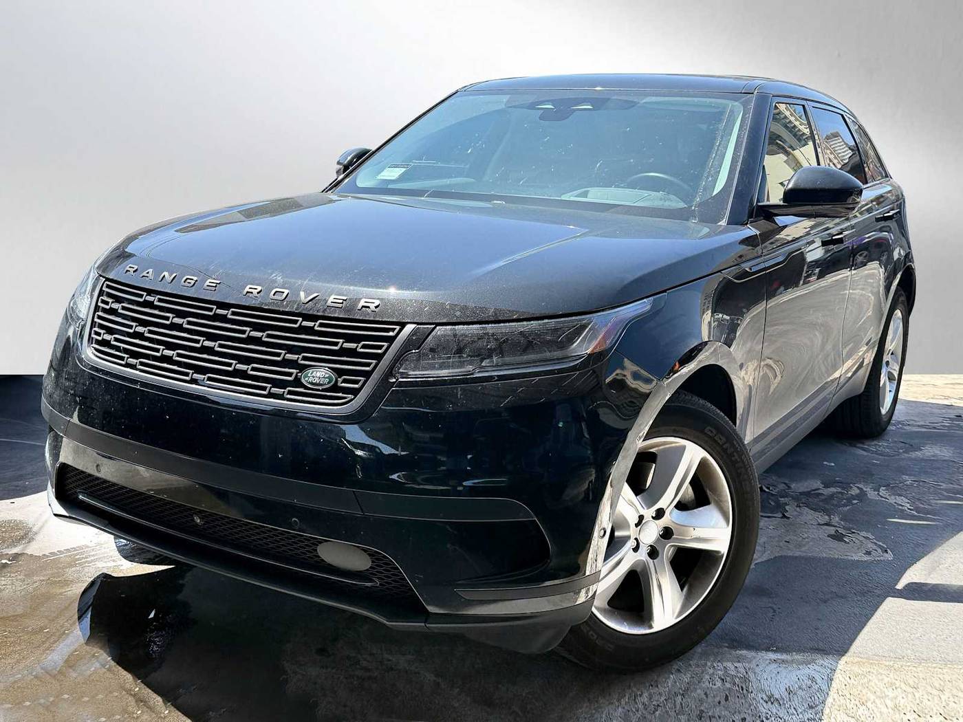 2025 Land Rover Range Rover Velar S — SUV — 9,114 mi — San Francisco, CA