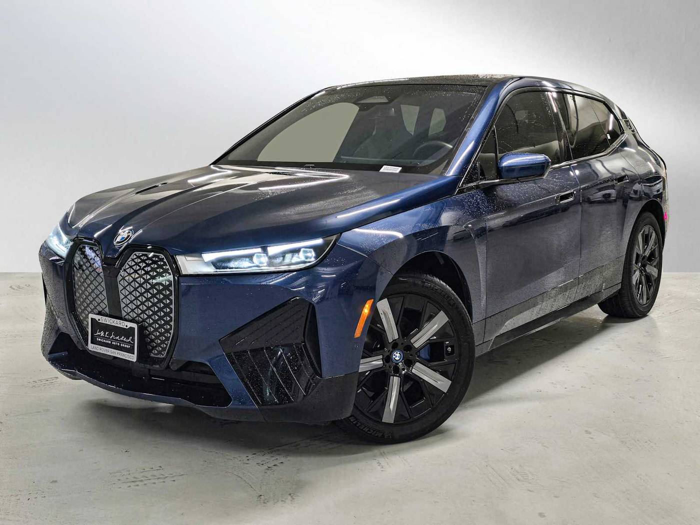 2025 BMW iX xDrive50 — SUV — 18,042 mi — San Francisco, CA
