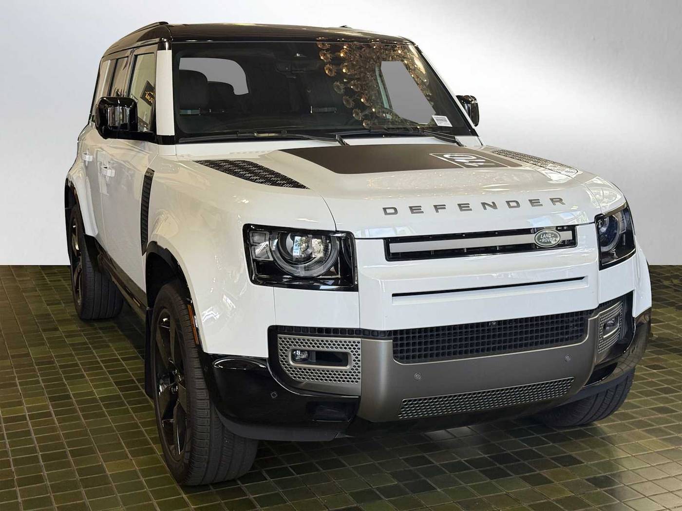 2025 Land Rover Defender X-Dynamic SE — SUV — 5 mi — San Francisco, CA