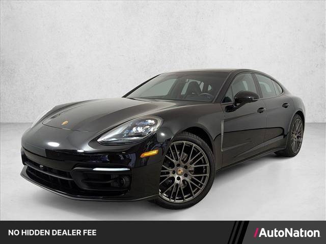 2023 Porsche Panamera Platinum Edition