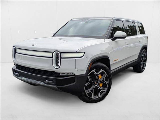 2022 Rivian R1S