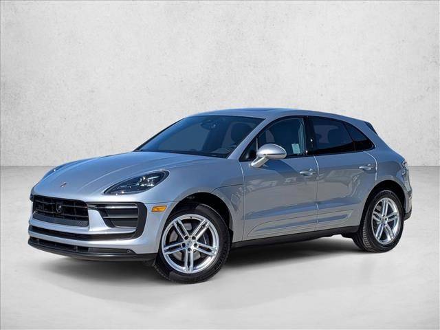 2025 Porsche Macan T — SUV — 8,975 mi — Irvine, CA
