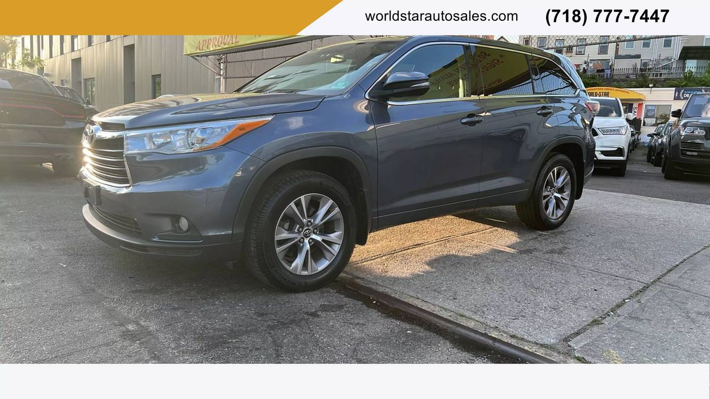2016 Toyota Highlander LE V6 — SUV — 126,124 mi — Queens, NY