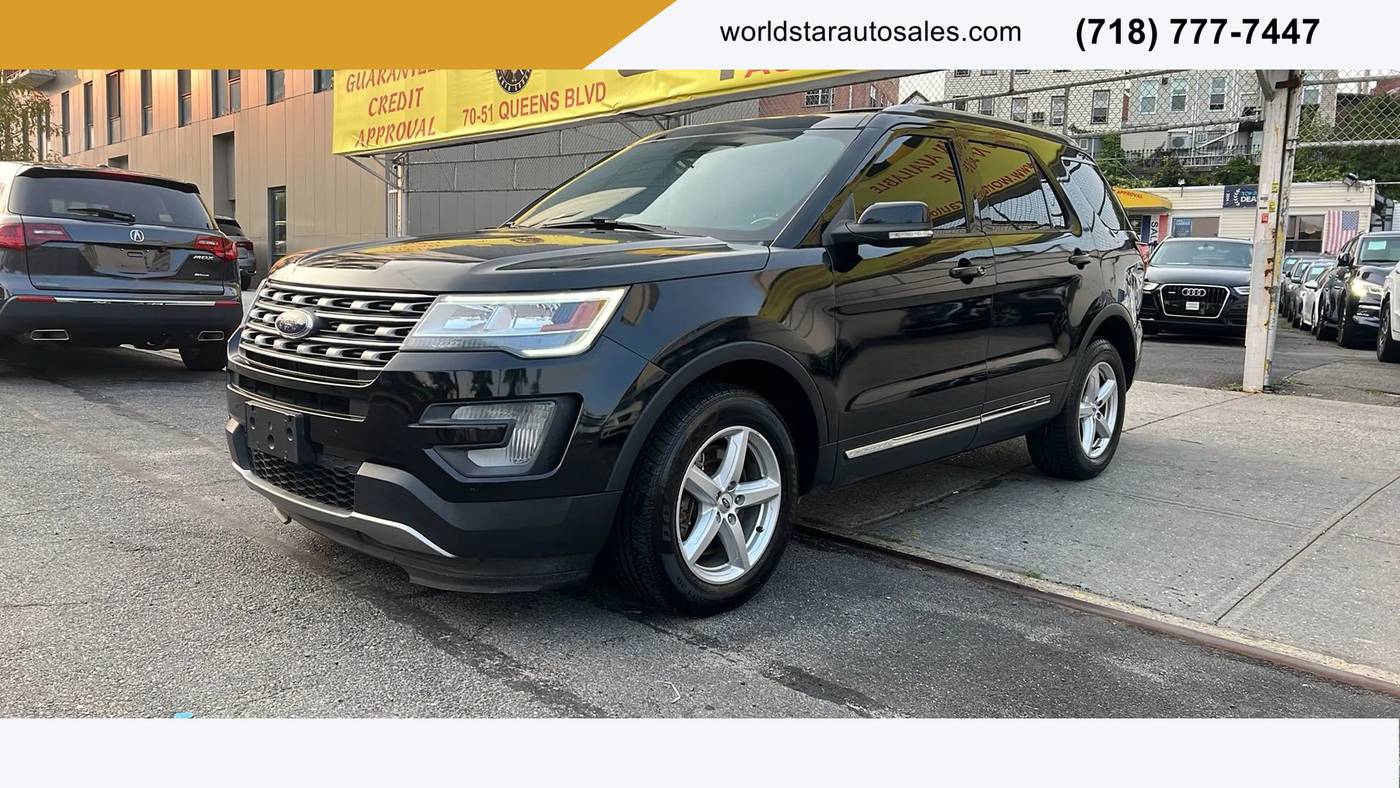 2017 Ford Explorer XLT — SUV — 115,677 mi — Queens, NY