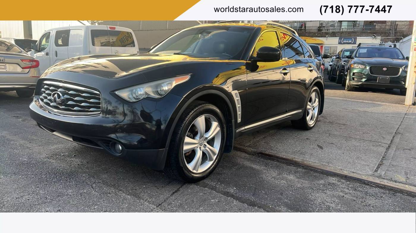 2010 Infiniti FX35 Base