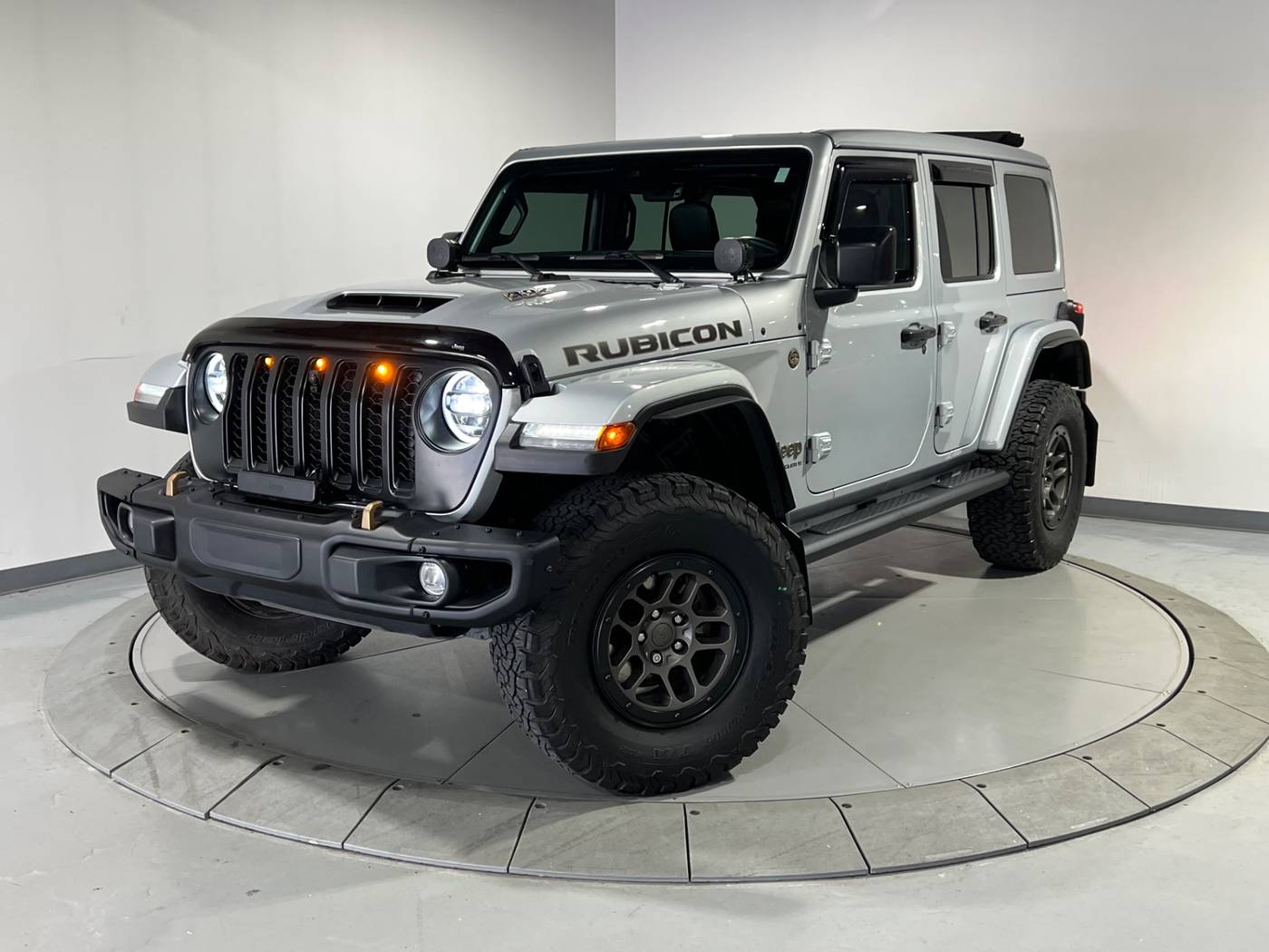 2023 Jeep Wrangler Rubicon 392 — SUV — 17,553 mi — Warren, MI