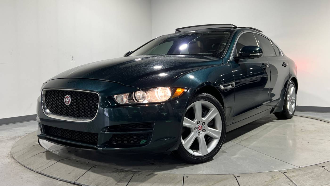 2017 Jaguar XE Premium — Sedan — 29,667 mi — Warren, MI