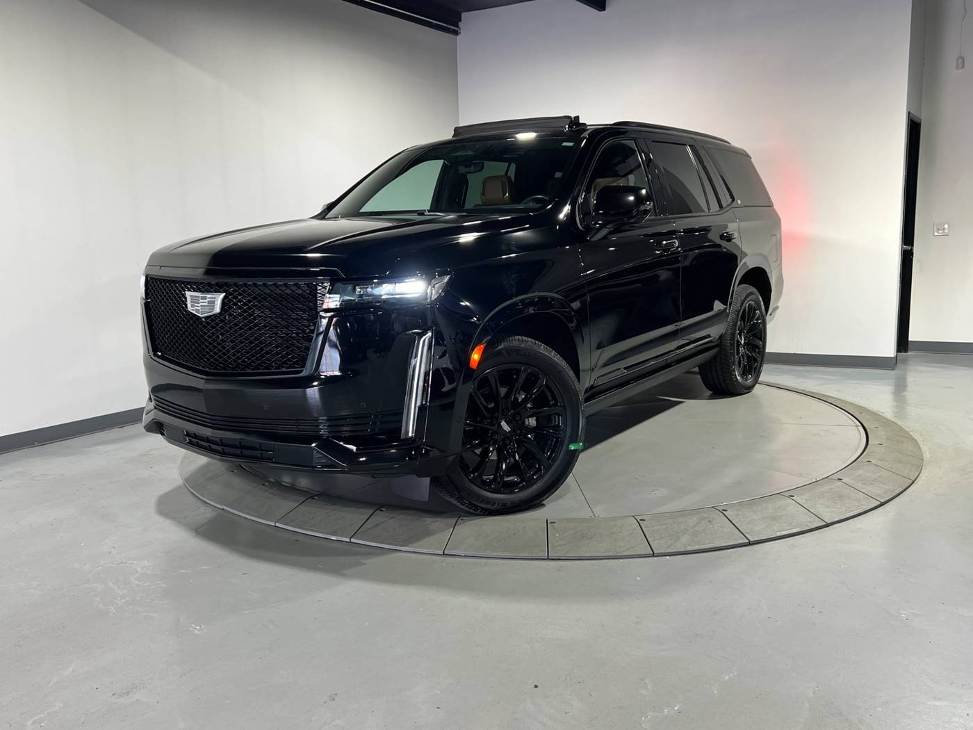 2023 Cadillac Escalade Sport — SUV — 47,668 mi — Warren, MI