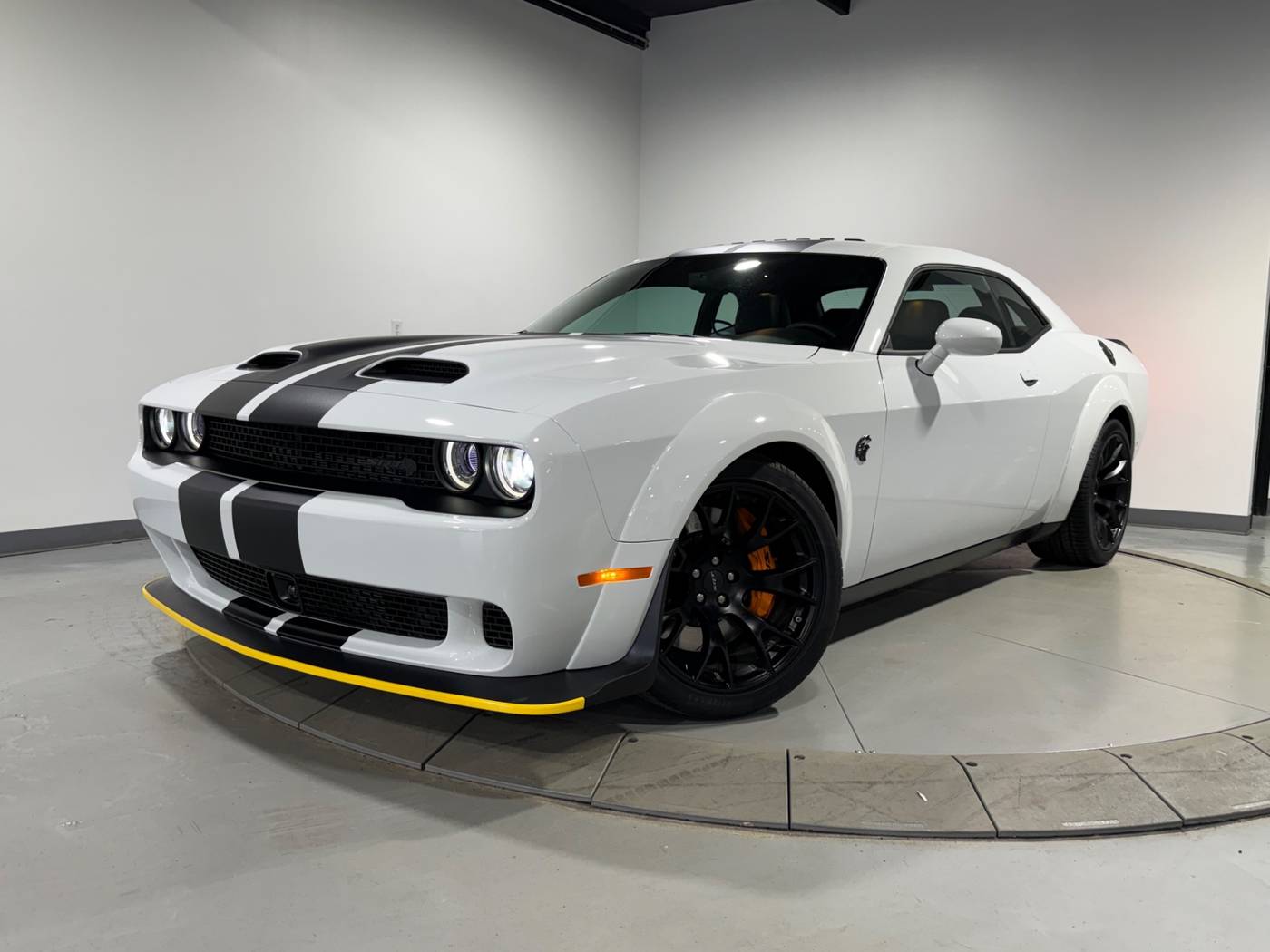 2023 Dodge Challenger SRT Hellcat Widebody Jailbreak
