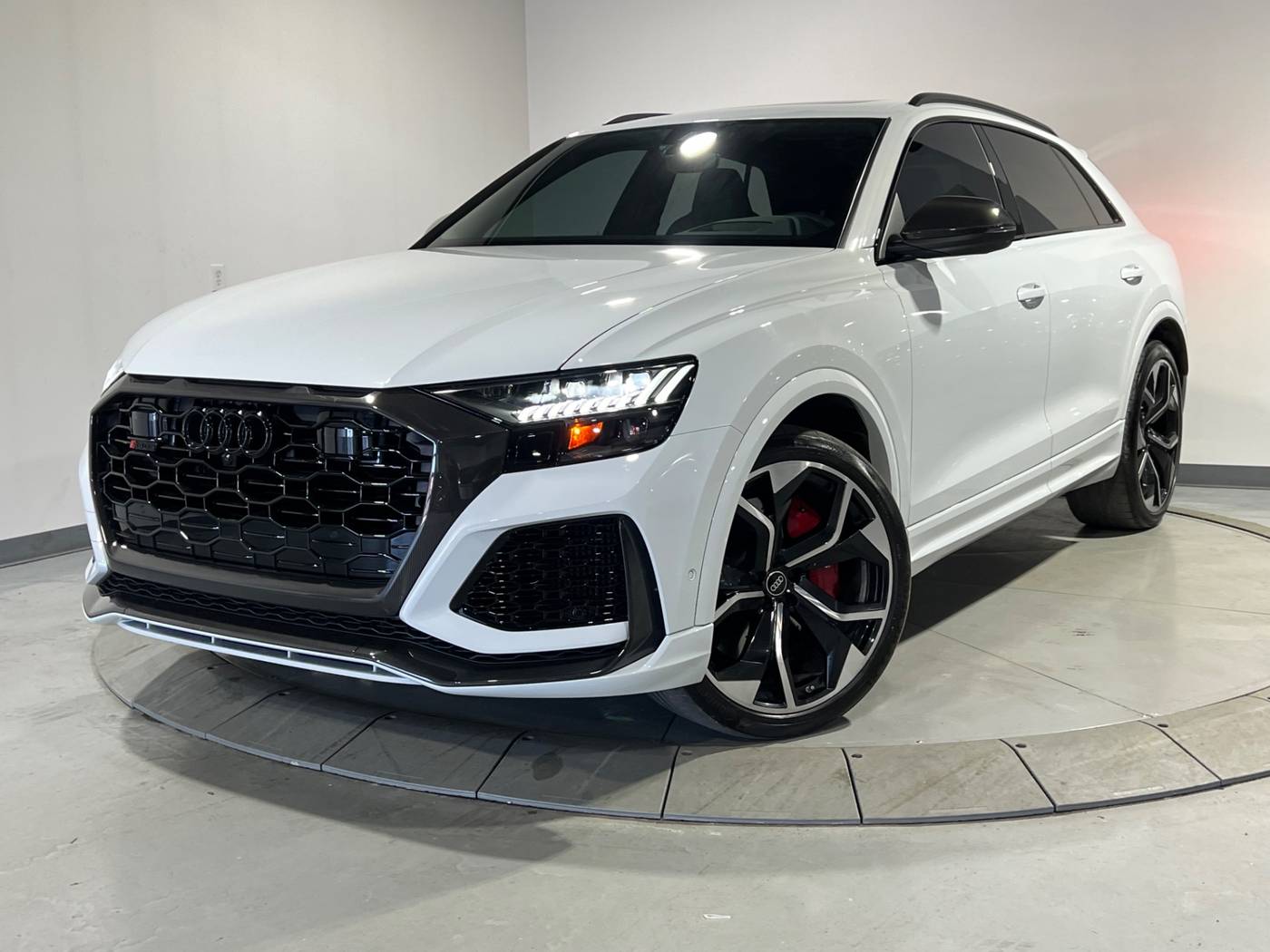 2024 Audi RS Q8 Standard — SUV — 5,640 mi — Warren, MI