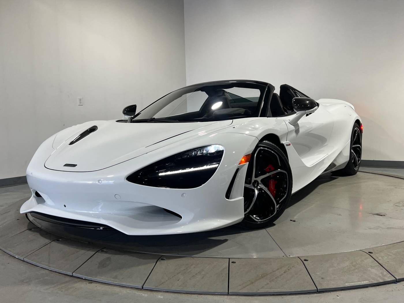 2024 McLaren 750S