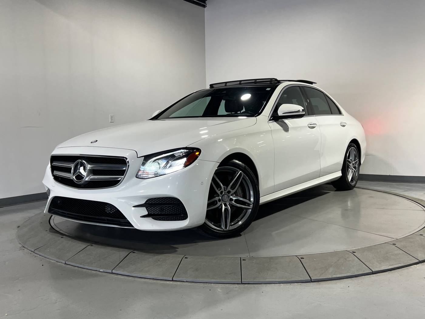 2017 Mercedes-Benz E-Class E 300 — Sedan — 111,040 mi — Warren, MI