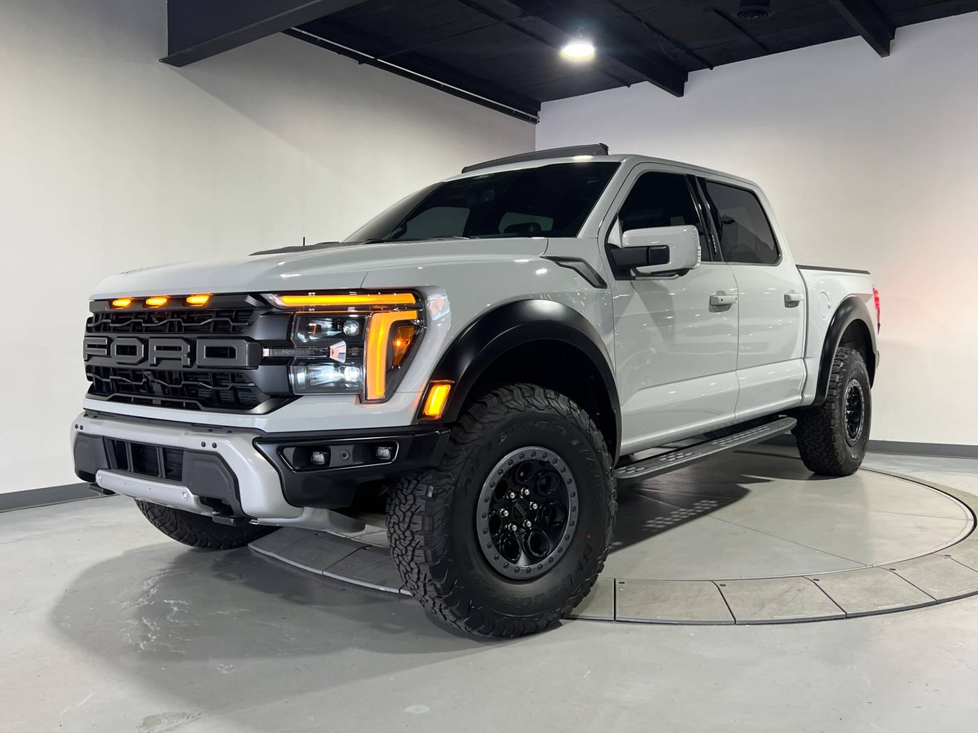 2024 Ford F-150 Raptor — Pickup Truck — 3,522 mi — Warren, MI