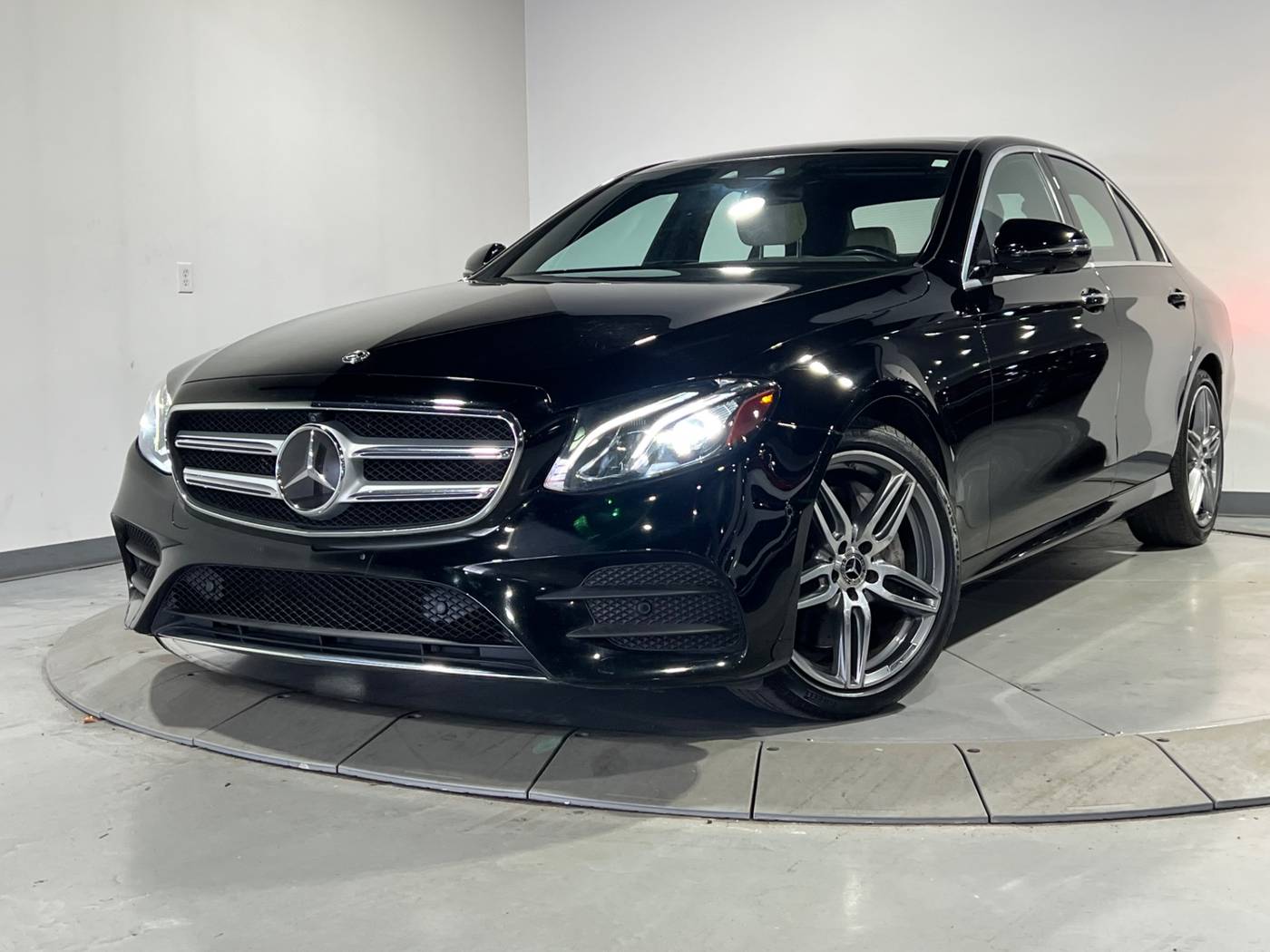 2019 Mercedes-Benz E-Class E 300 — Sedan — 71,621 mi — Warren, MI
