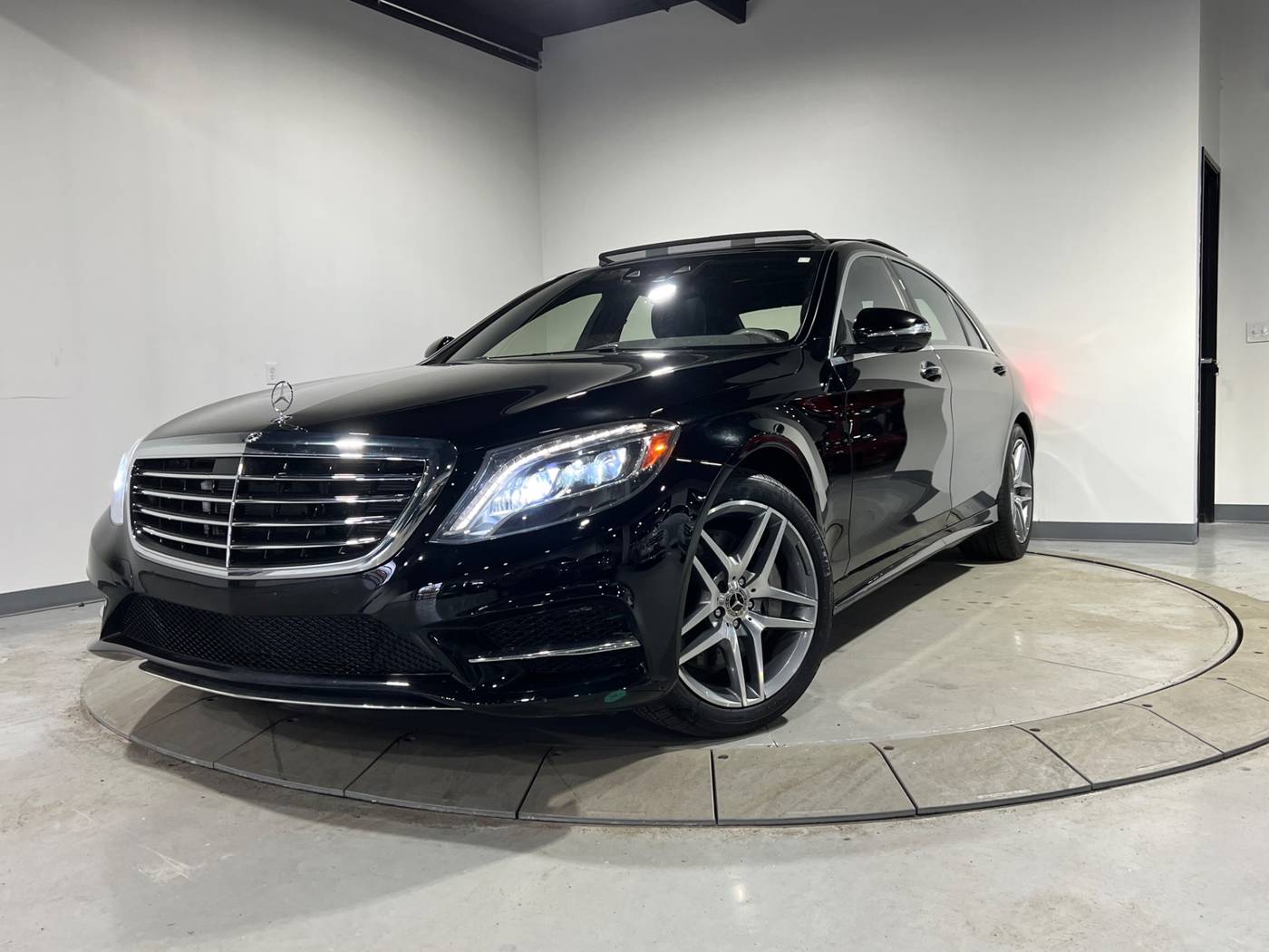 2017 Mercedes-Benz S-Class S 550 — Sedan — 70,836 mi — Warren, MI