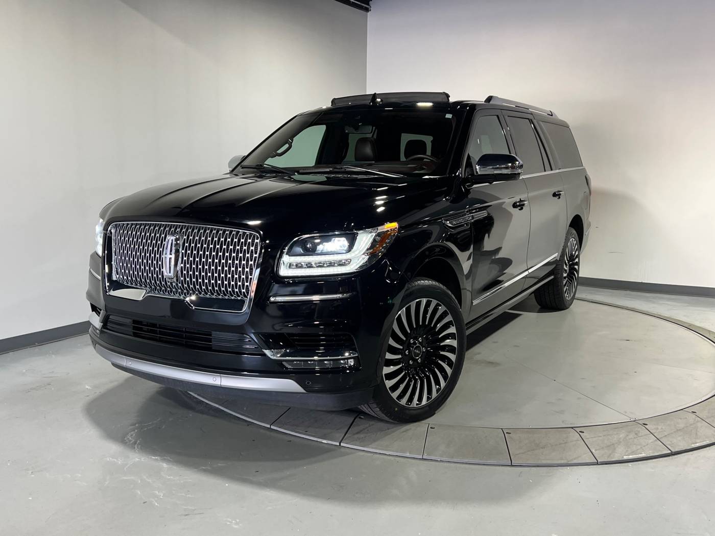 2021 Lincoln Navigator Black Label — SUV — 43,642 mi — Warren, MI