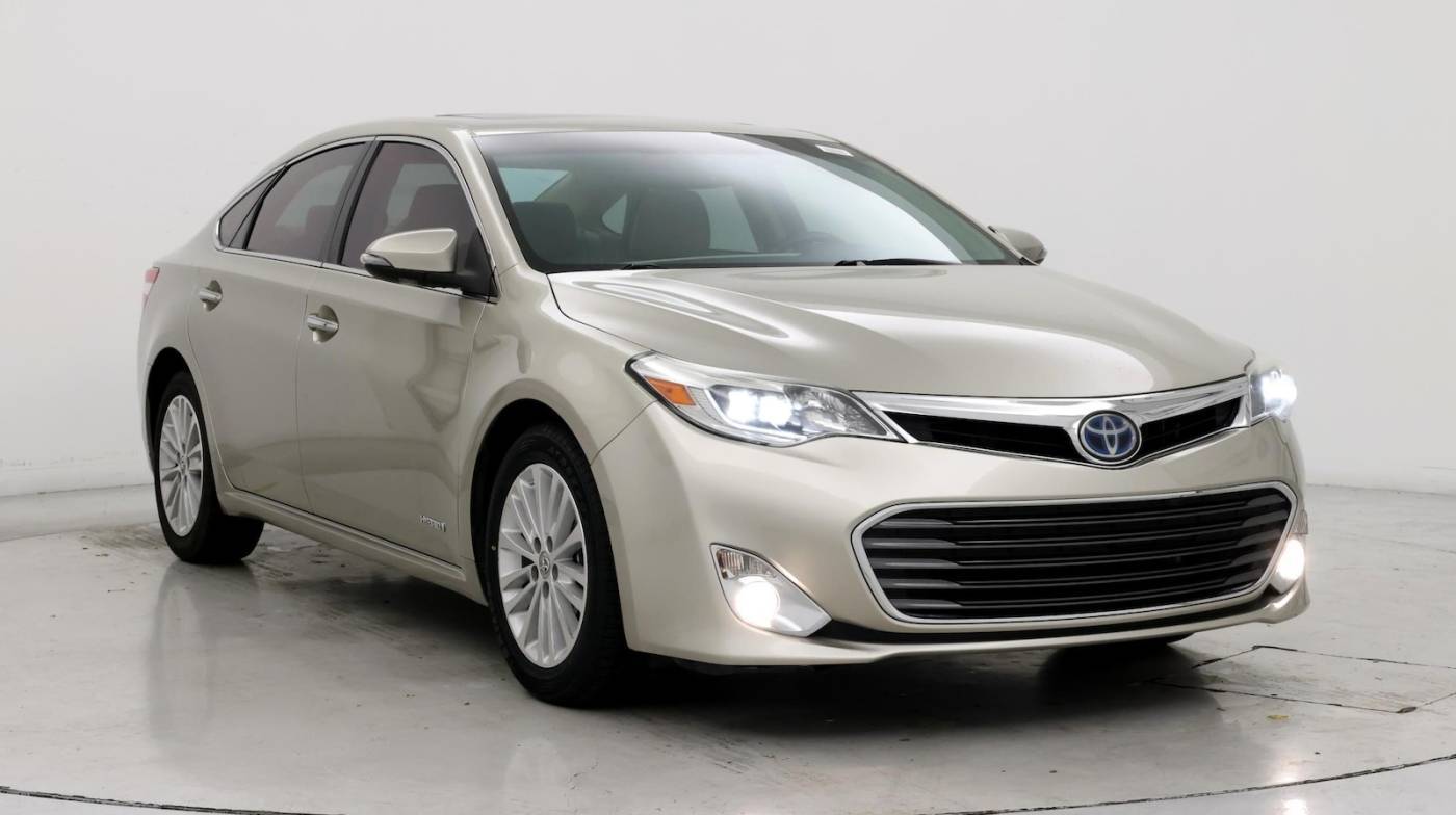2015 Toyota Avalon Hybrid Limited — Sedan — 101,636 mi — Las Vegas, NV