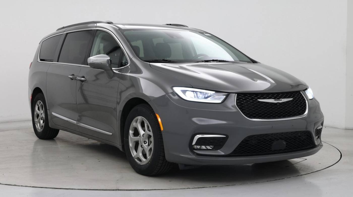 2022 Chrysler Pacifica Limited — Minivan — 58,644 mi — Las Vegas, NV