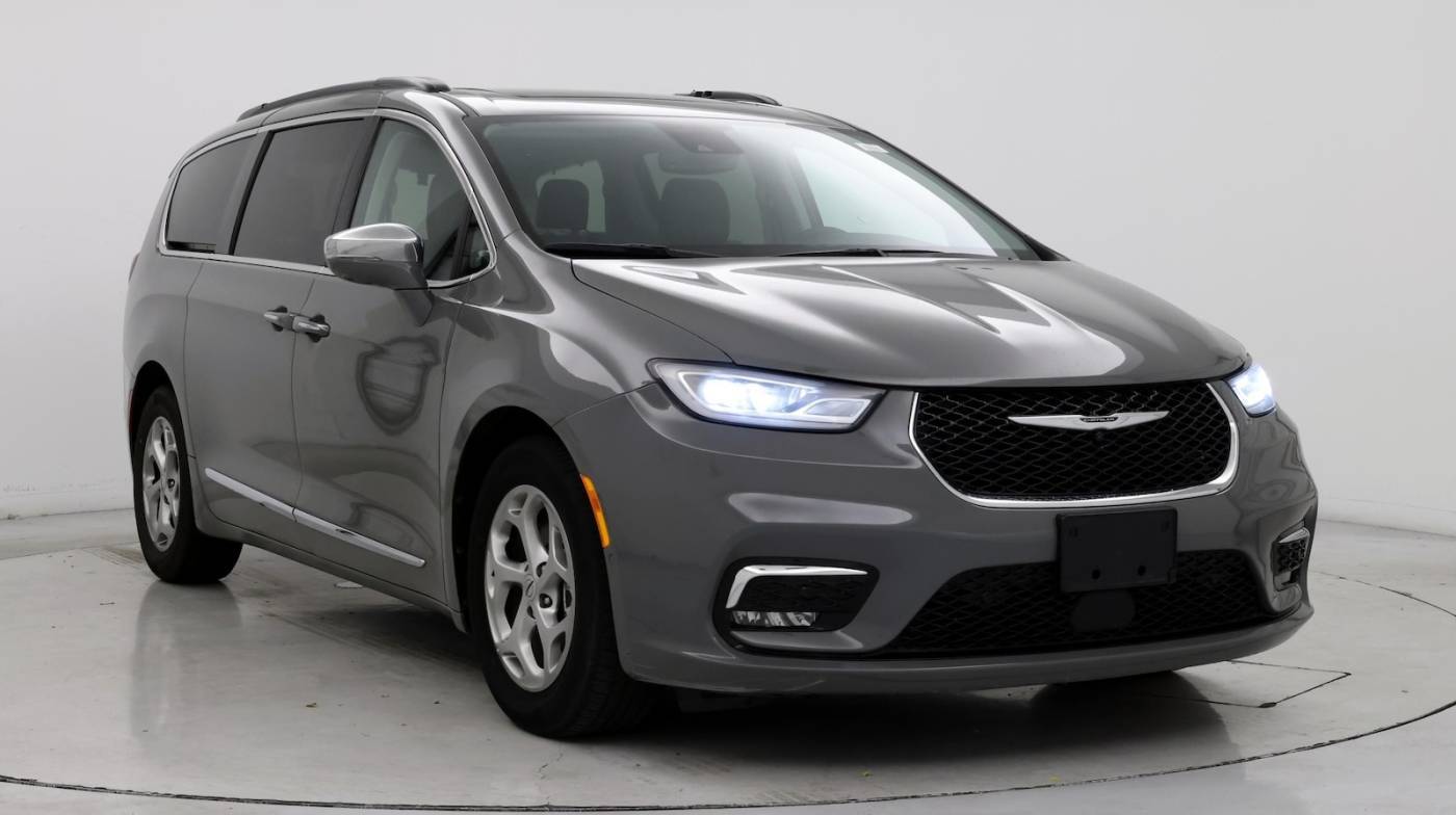 2022 Chrysler Pacifica Limited — Minivan — 55,624 mi — Las Vegas, NV