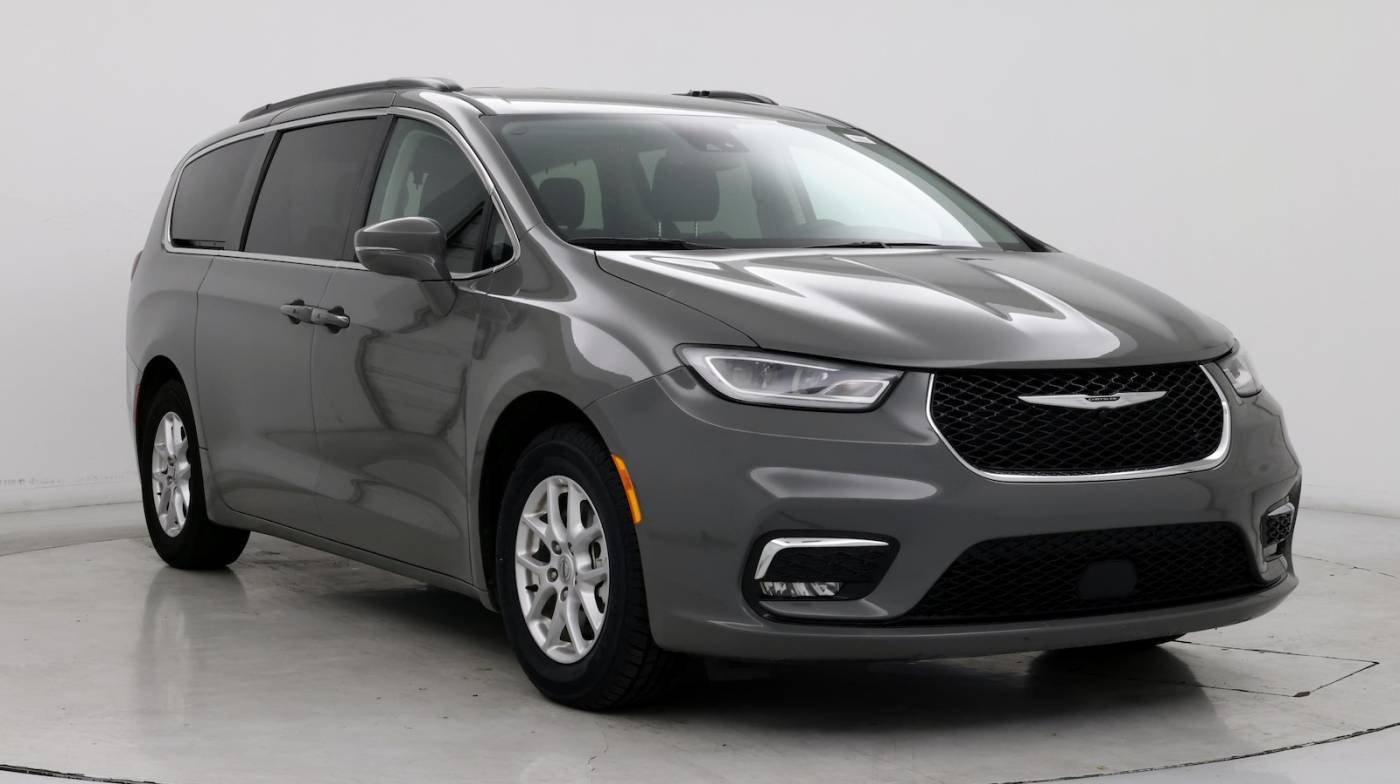 2022 Chrysler Pacifica Touring L — Minivan — 49,285 mi — Las Vegas, NV