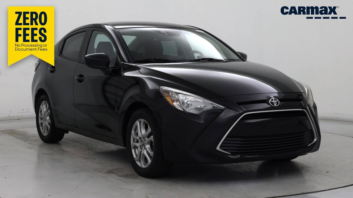 2017 Toyota Yaris iA Base