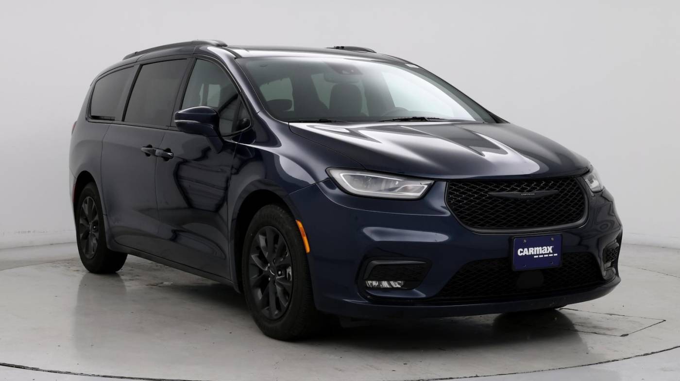 2021 Chrysler Pacifica Touring L — Minivan — 58,747 mi — Las Vegas, NV