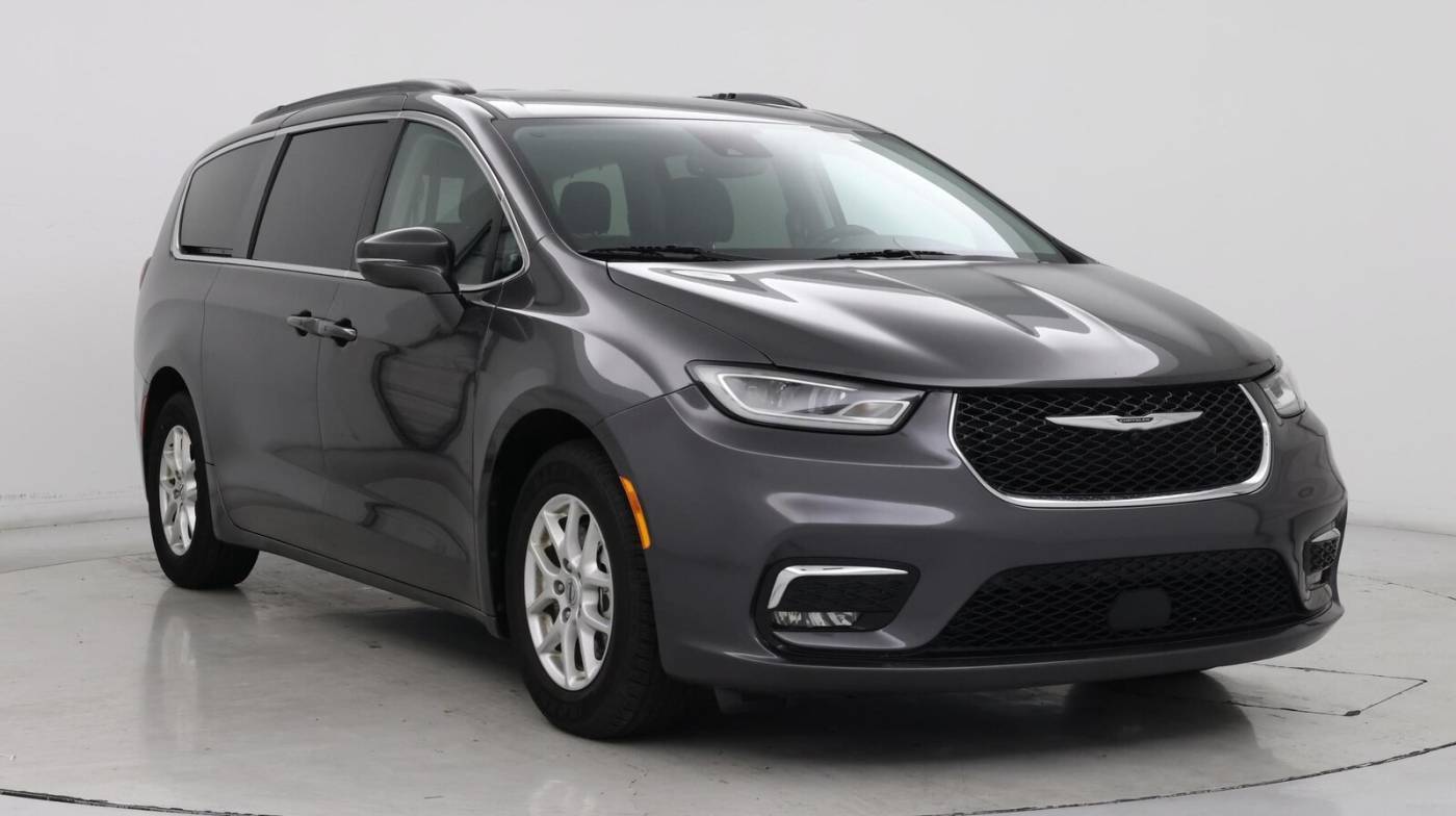 2022 Chrysler Pacifica Touring L — Minivan — 57,068 mi — Las Vegas, NV