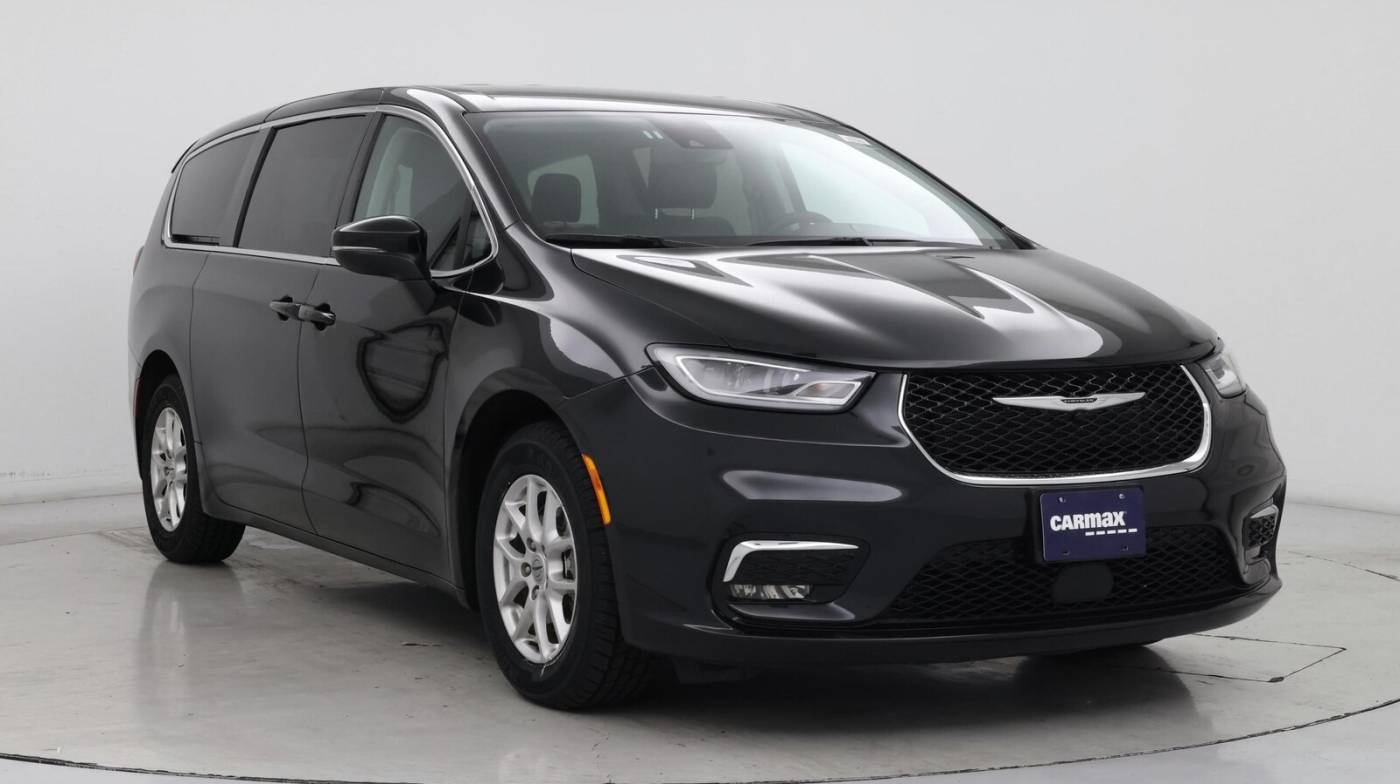 2023 Chrysler Pacifica Touring L — Minivan — 46,785 mi — Las Vegas, NV