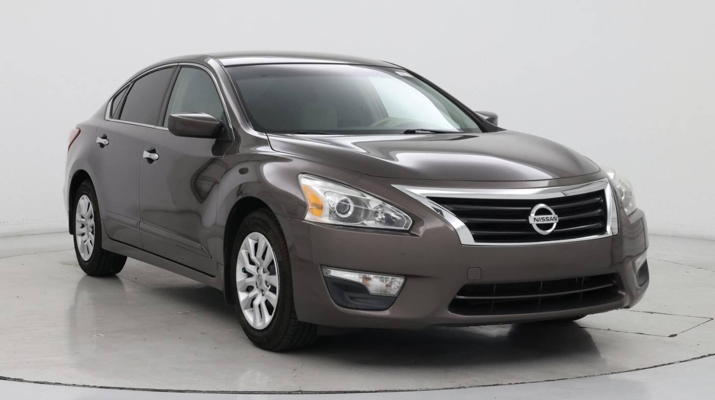 2013 Nissan Altima 2.5 S — Sedan — 112,313 mi — Las Vegas, NV
