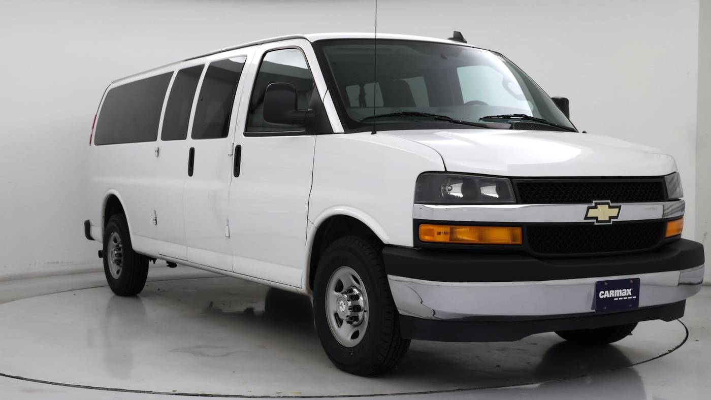 2017 Chevrolet Express Passenger