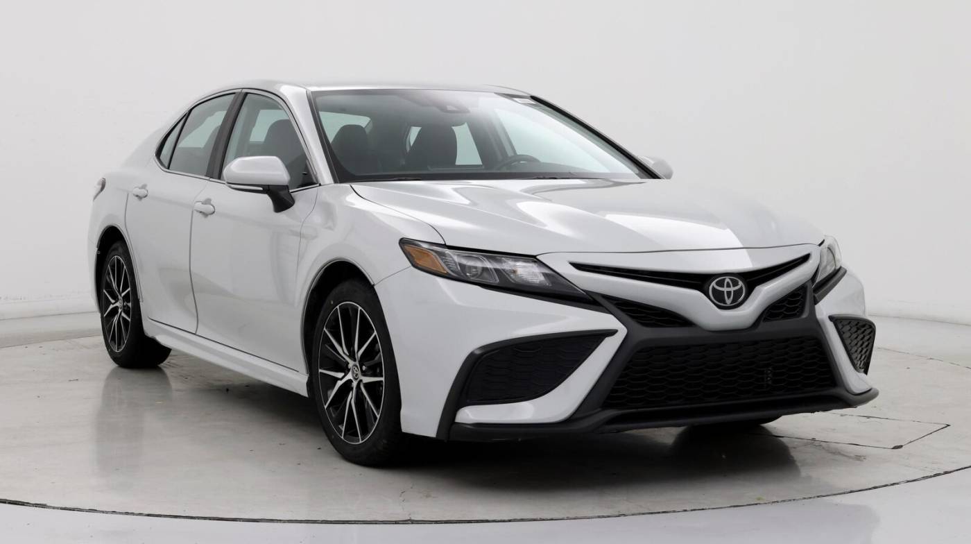 2023 Toyota Camry SE — Sedan — 24,496 mi — Las Vegas, NV