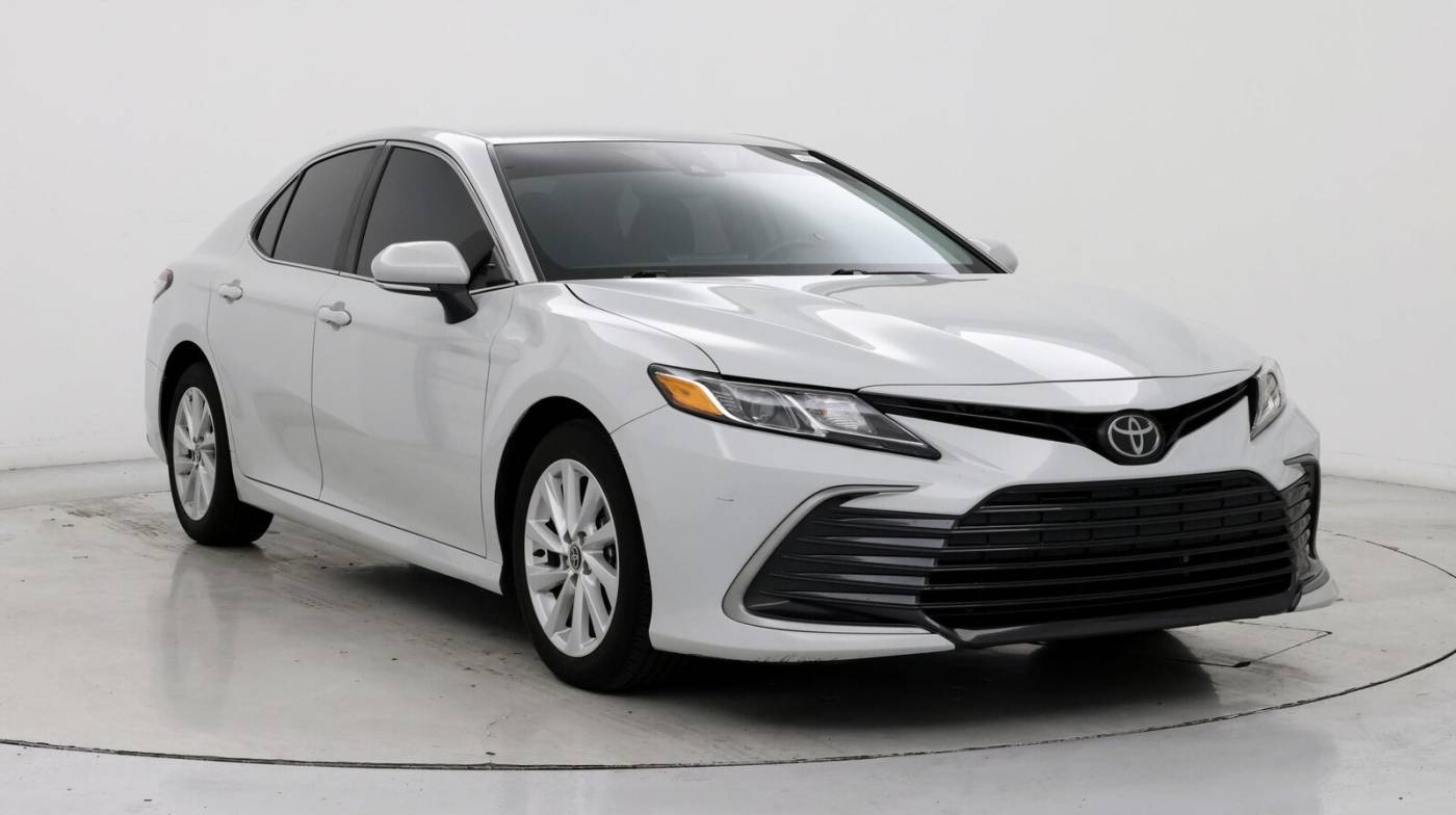 2022 Toyota Camry LE — Sedan — 34,060 mi — Las Vegas, NV