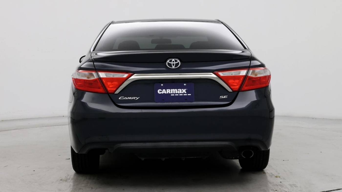 2015 Toyota Camry SE — Sedan — 102,009 mi — Las Vegas, NV