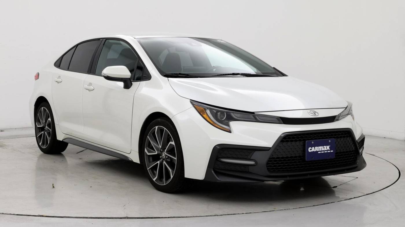 2020 Toyota Corolla SE — Sedan — 104,524 mi — Las Vegas, NV